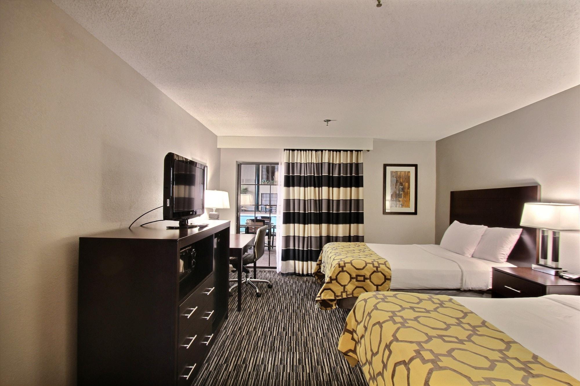 Baymont By Wyndham Madison West/Middleton Wi West Hotel Bagian luar foto