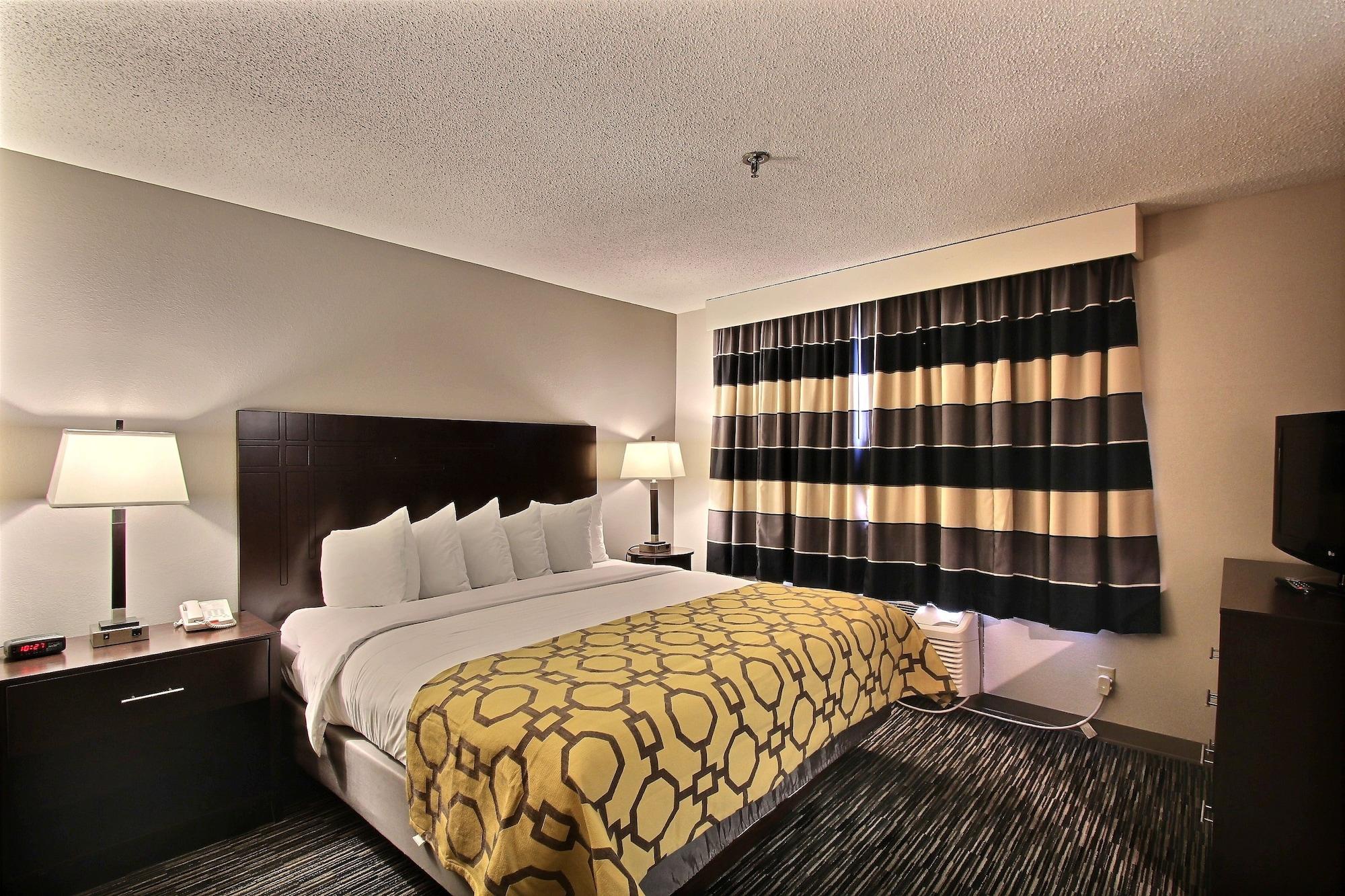 Baymont By Wyndham Madison West/Middleton Wi West Hotel Bagian luar foto
